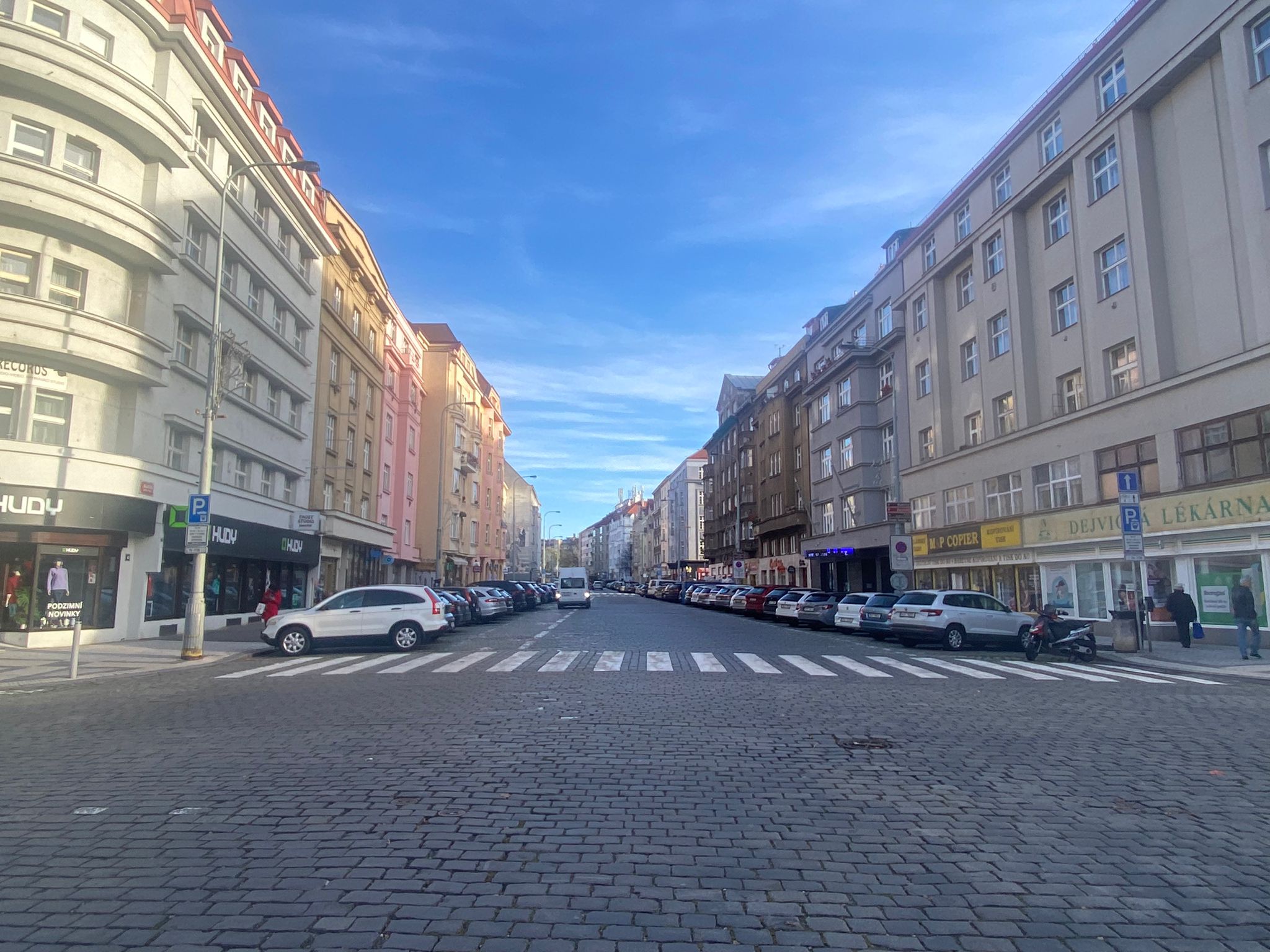 Zahájení přípravy koncepční studie ulice Dejvické